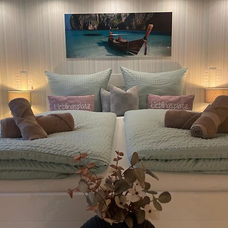 Moderne Ferienwohnung Zur Schlosshoehe Lieser Esterno foto