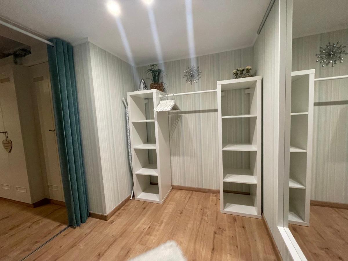 Moderne Ferienwohnung Zur Schlosshoehe Lieser Esterno foto