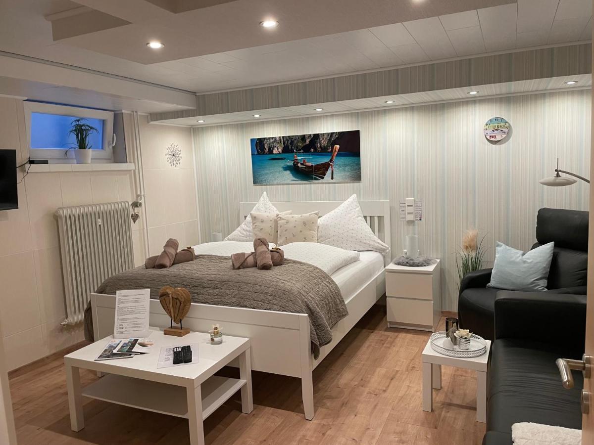 Moderne Ferienwohnung Zur Schlosshoehe Lieser Esterno foto