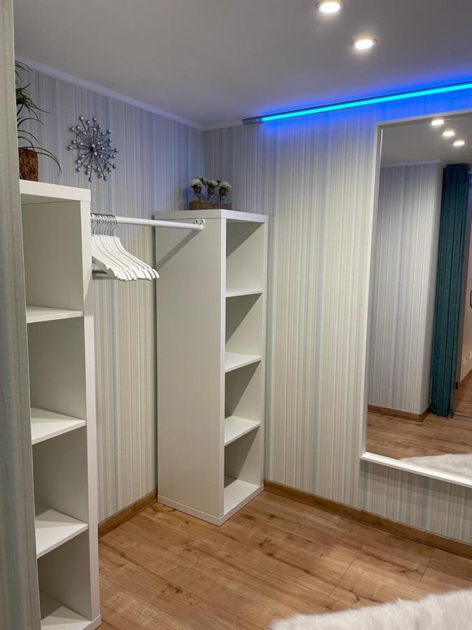 Moderne Ferienwohnung Zur Schlosshoehe Lieser Esterno foto