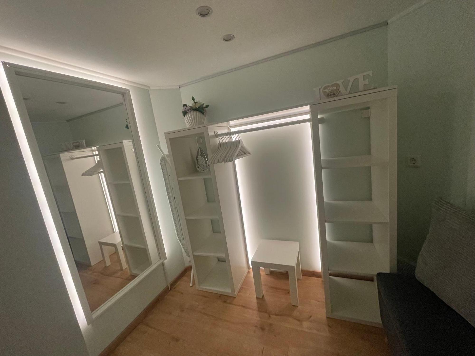 Moderne Ferienwohnung Zur Schlosshoehe Lieser Esterno foto