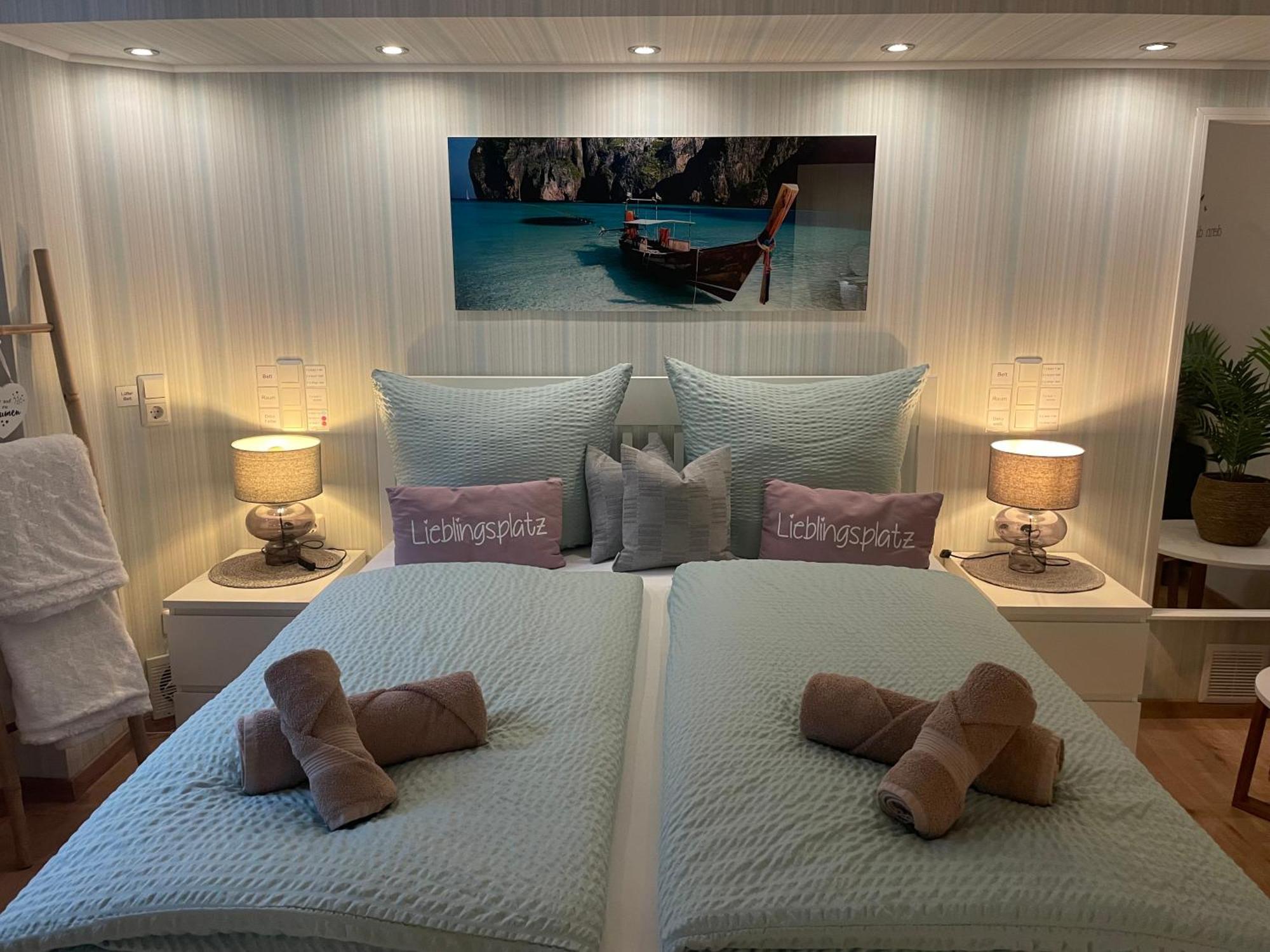 Moderne Ferienwohnung Zur Schlosshoehe Lieser Esterno foto
